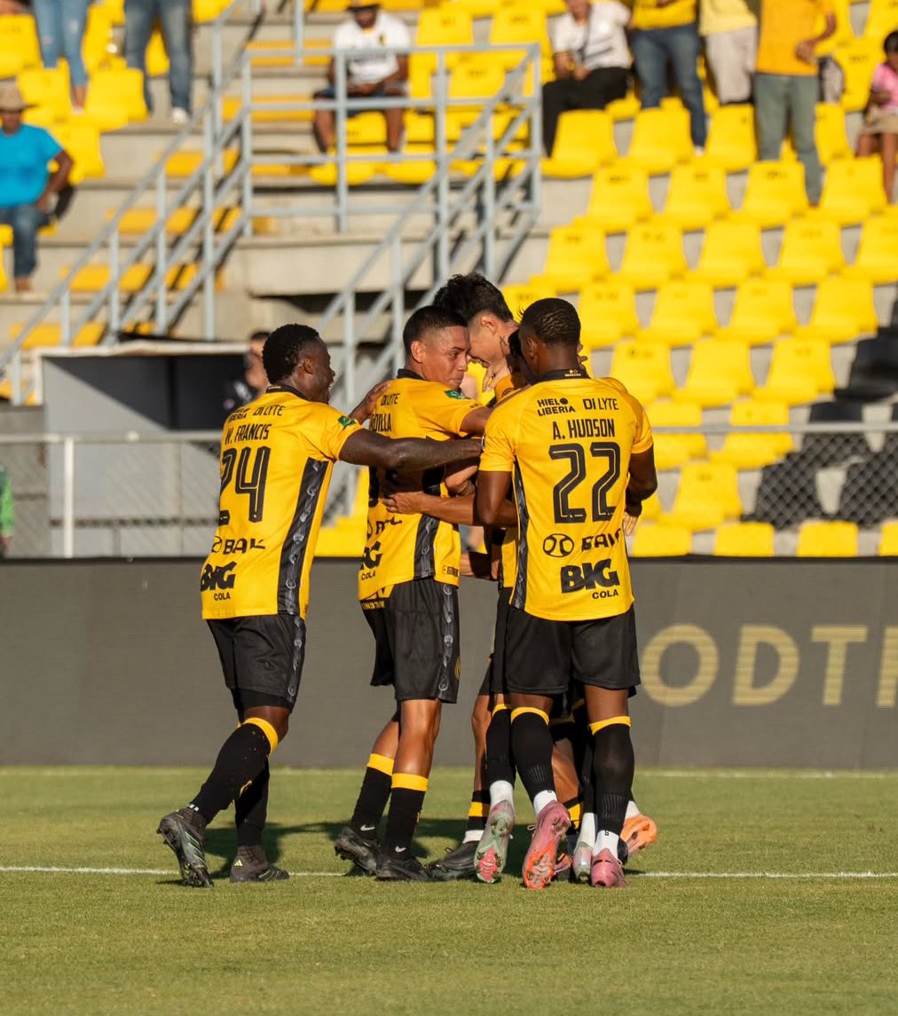 🇨🇷🟡⚫️⚽️
Primer triunfo del torneo. 
Sumamos tres puntos en casa con nuestra gente

¡Vamos <a href="/admliberiaofic1/">AD Municipal Liberia Oficial</a>! ⚫️🟡

#Futbol #Liberia #CostaRica