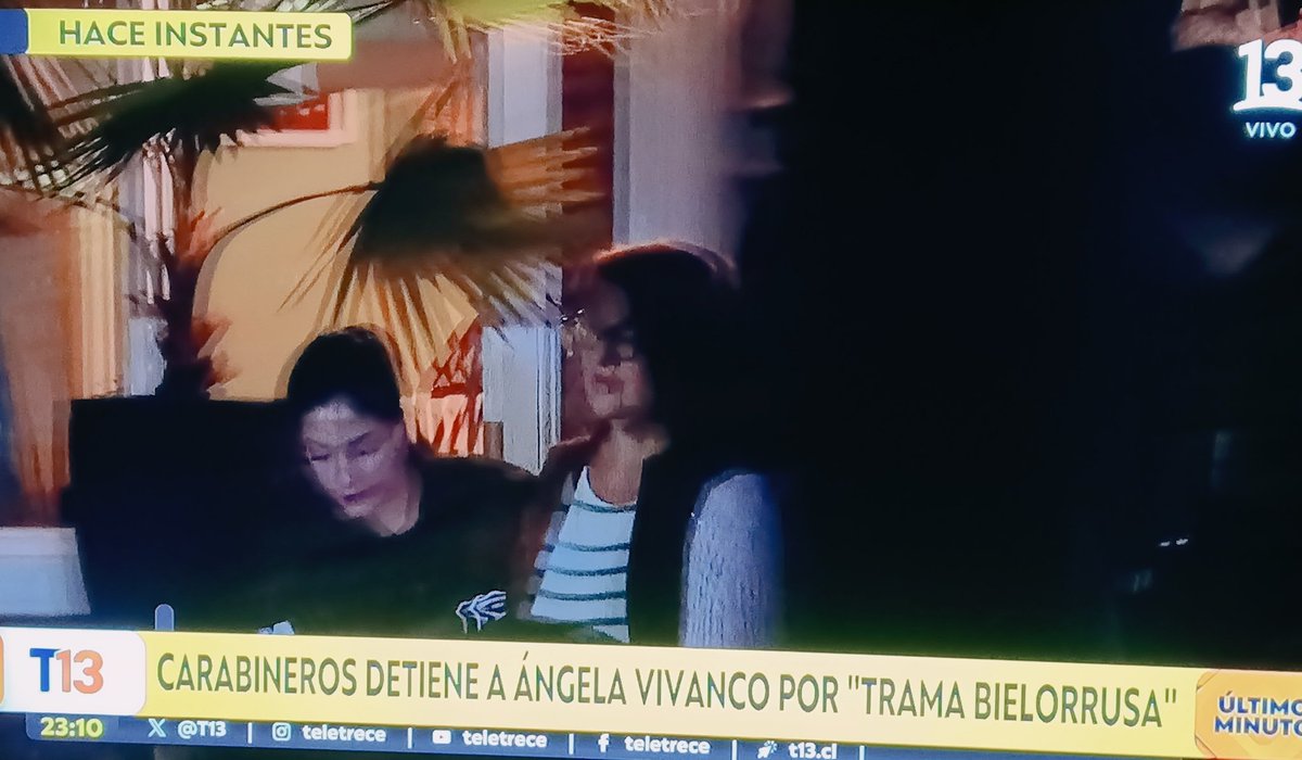 #AngelaVivanco con la detención de esta jueza me gustaría saber cuántos en el país deben estar asustados?...más de alguno del Gabinete que se viene deben estar borrando todo. Bueno se vienen cositas.