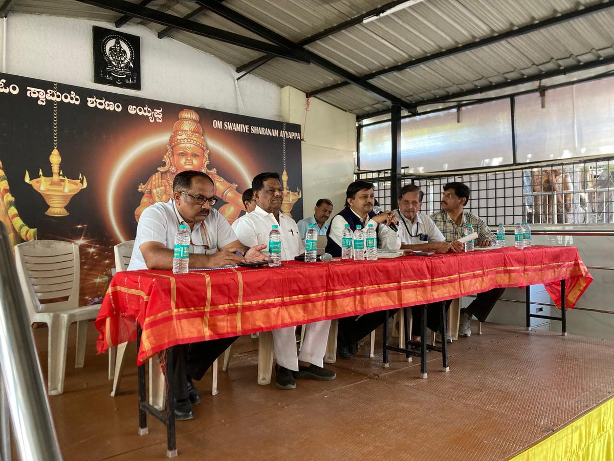 <a href="/GBA_office/">Greater Bengaluru Authority</a> <a href="/GBAChiefComm/">Maheshwar Rao.M, IAS</a> <a href="/CMofKarnataka/">CM of Karnataka</a> <a href="/chiefsecy_gok/">Chief Secretary Gok</a> as far as I know in all government events no single use water bottles to be used.I remember seeing as order stating that. But we don't see that being followed.
It's our responsibility to save environment for next generation