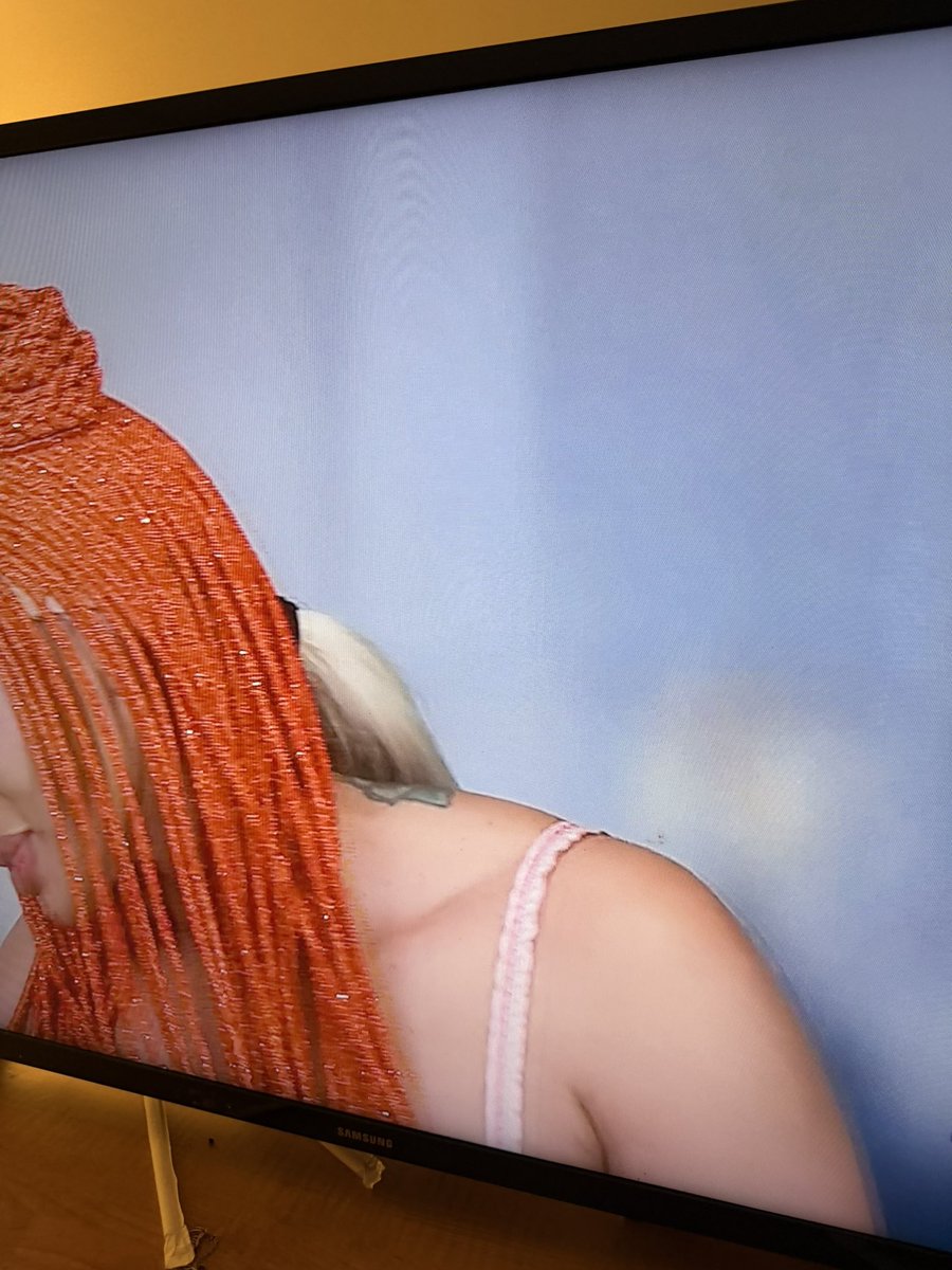 top_notch15's tweet photo. Tommie played with this confessional look😭 #baddiesusa https://t.co/lgaZWyNKx9