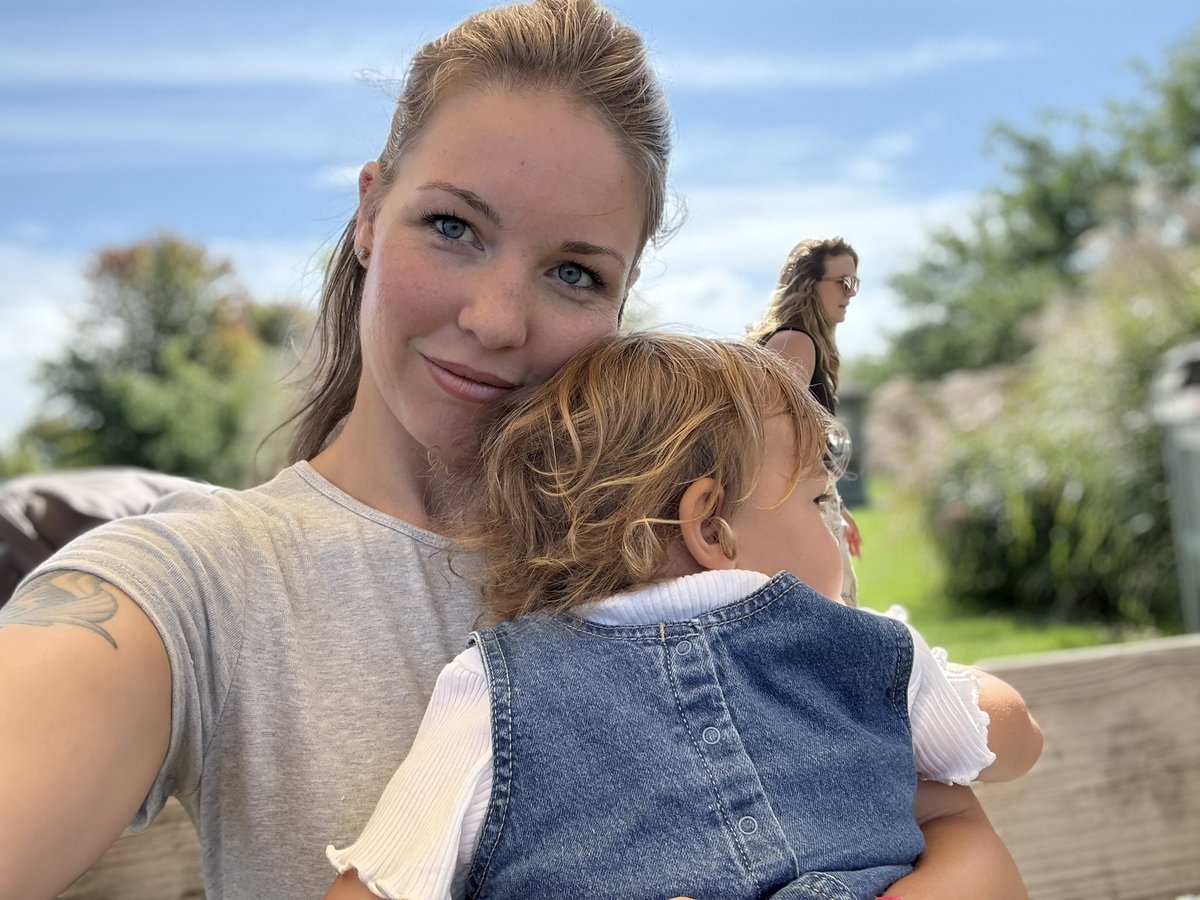 Rachel Messina 💹🧲 tweet media