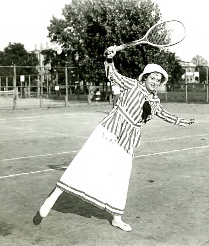 IndianaJewish's tweet image. Florita Eichel became a suffragist at the age of 20, when a few Jewish women joined the largely white, Protestant suffragists in Indiana. She founded the Evansville Artist Guild. She participated in the first girls' tennis tournament held at Sunset Park. The photo is from 1916!