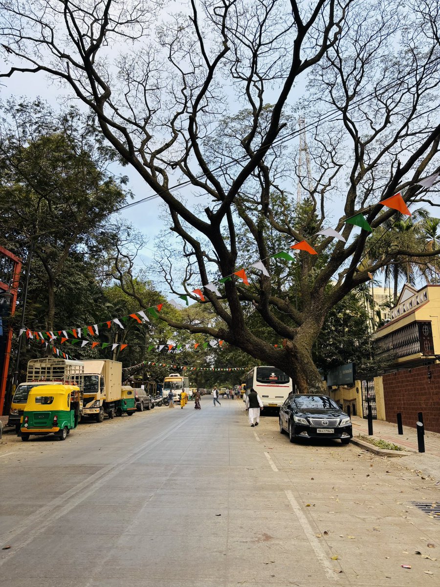 Arshad ⚪ tweet media