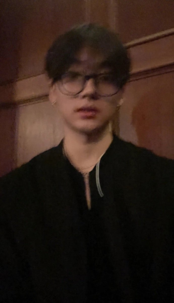 snwn_'s tweet photo. 過去のアルバム見てたら23年頃のサンウォン出てきた!!
インスタのストーリーとかのスクショ
撮っておいて良かった笑笑
#이상원 #상원 #サンウォン https://t.co/G5JpJhjOnS