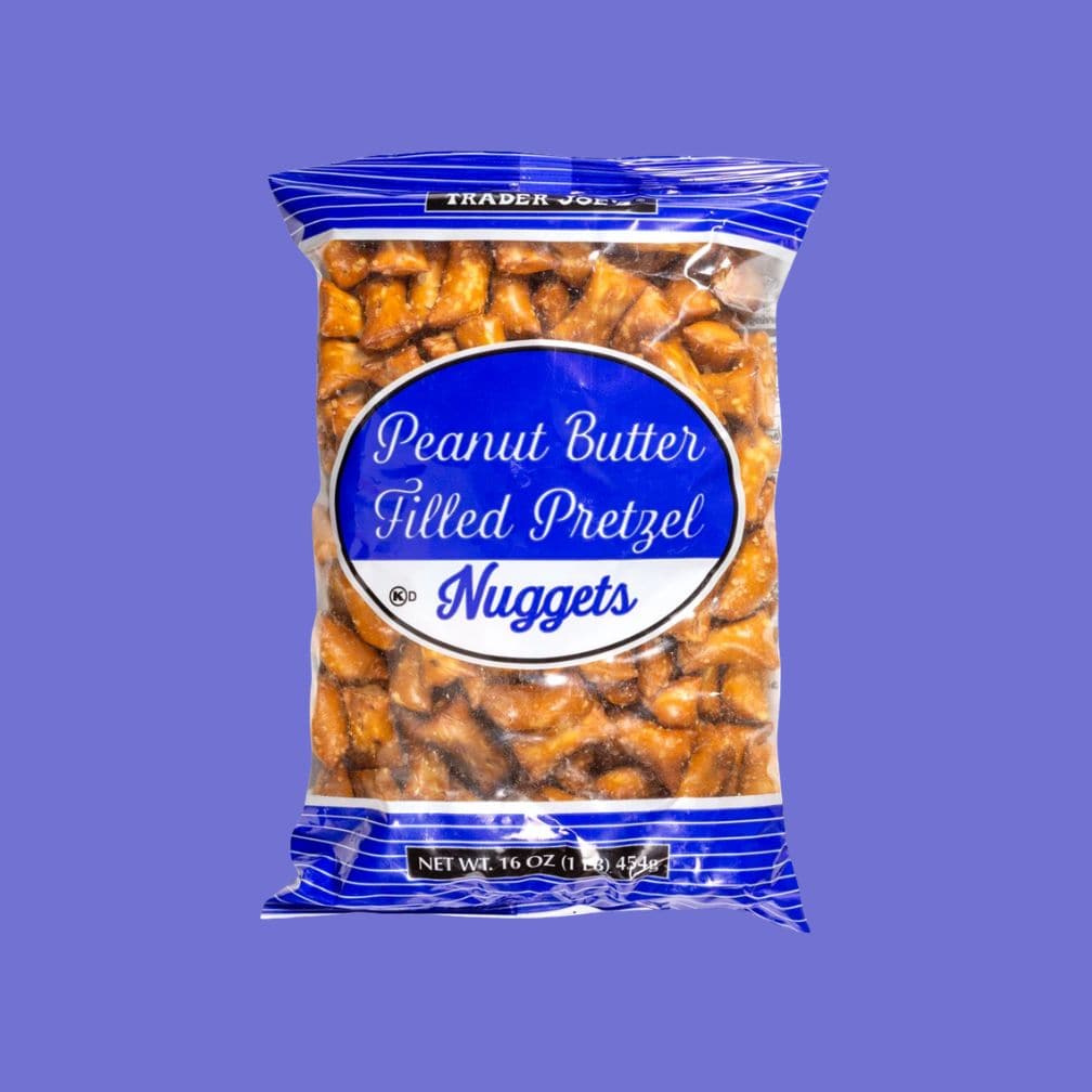 VegNews's tweet image. Anyone else find these problematic? Can't stop!
#snacks #addictive 
 vegnews.com/best-vegan-sna…