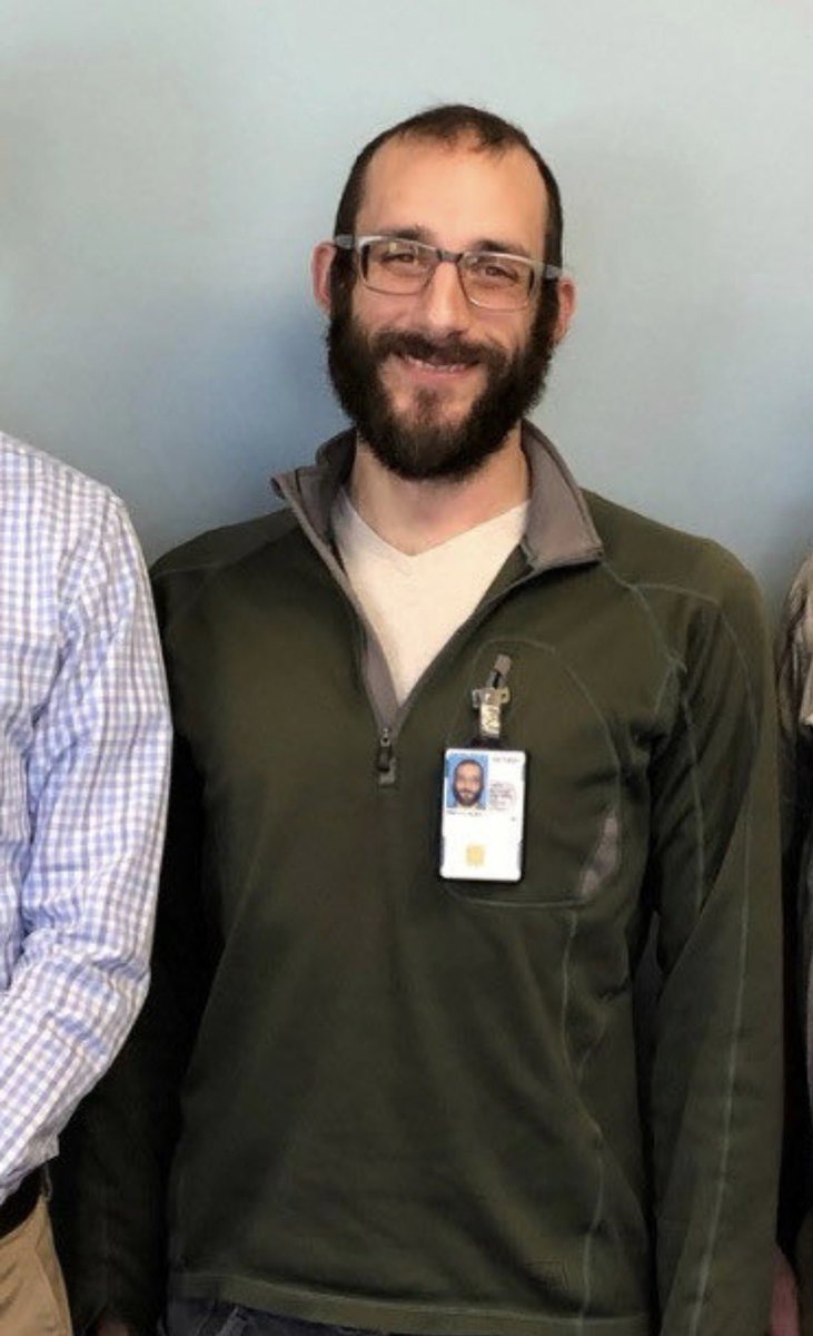 krassenstein's tweet image. BREAKING:  A letter from Alex Pretti’s Final Nursing Student:  

“I was Alex Pretti’s final nursing student. He was my friend and my nursing mentor. For the past four months, I stood shoulder to shoulder with him during my capstone preceptorship at the Minneapolis VA Hospital.…