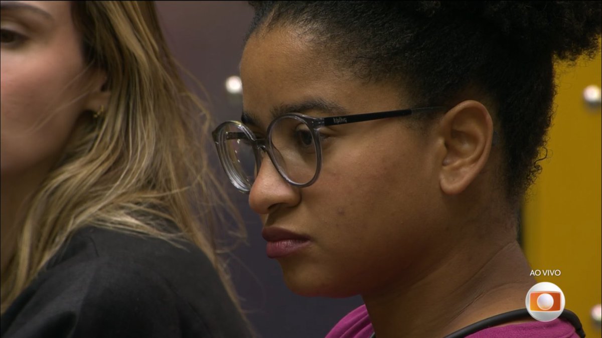 centralreality's tweet image. Porque focaram na Milena, sendo que foi o Marcelo quem mais espalhou a informação da Maxiane? #BBB26