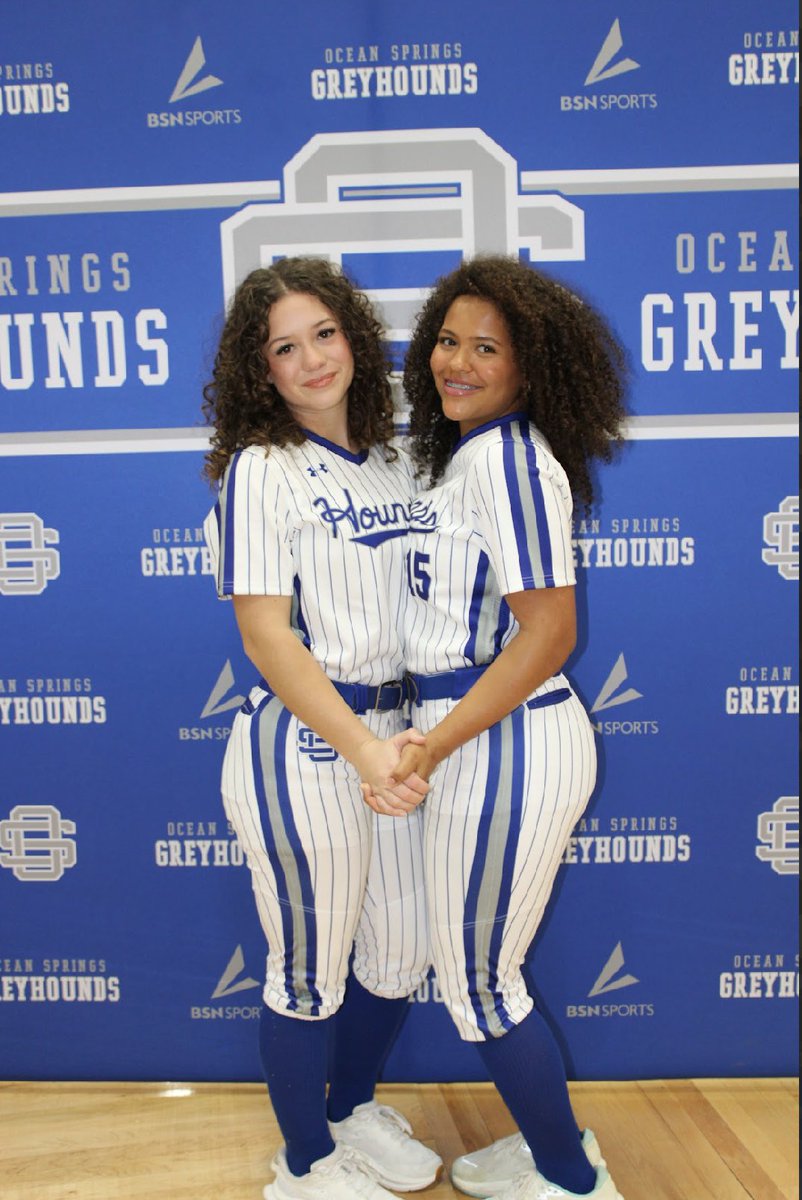 MEDIA DAY WITH MY OS GIRLS!
Can’t wait for season to start!💙