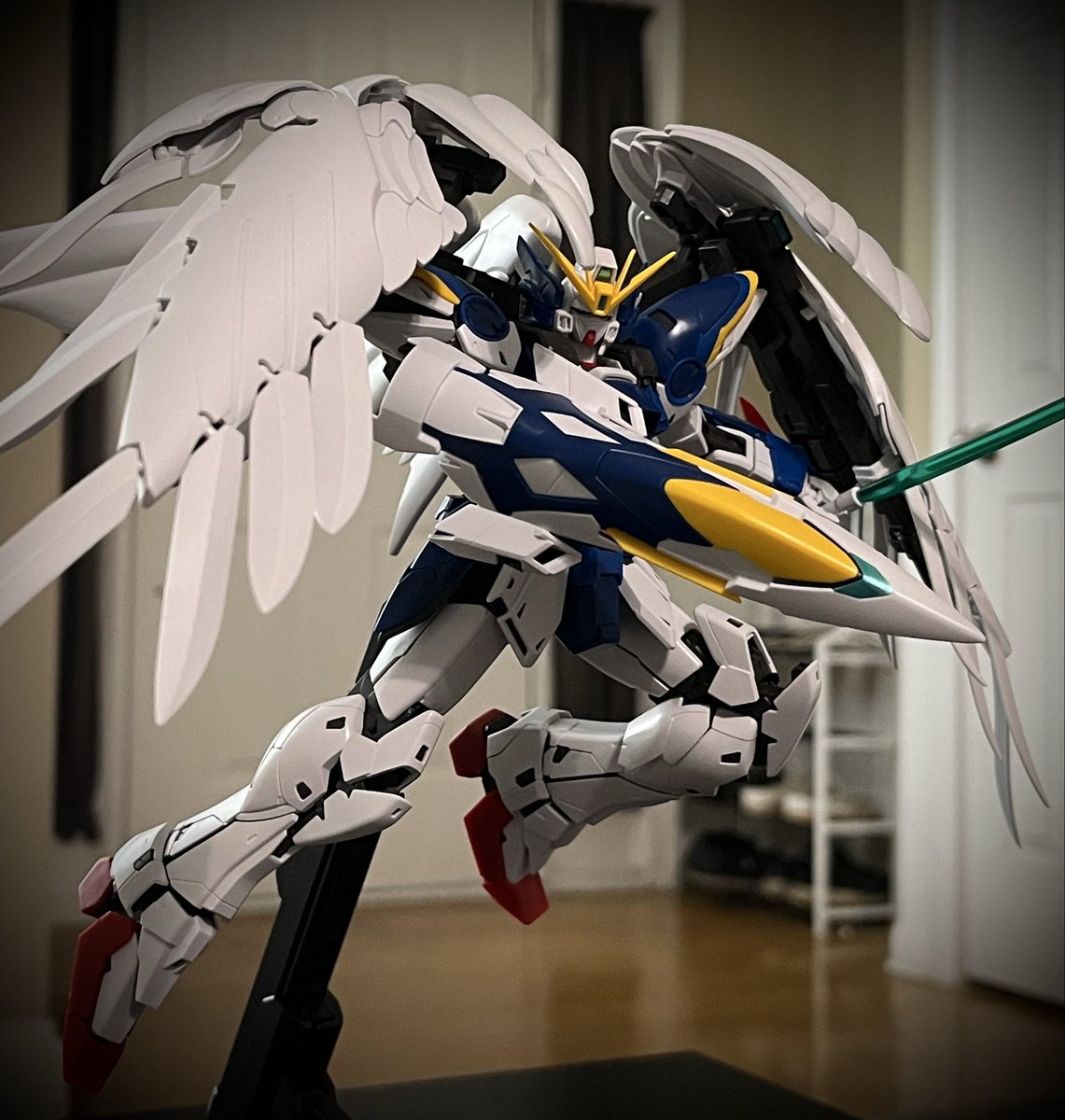 Lightning2AM's tweet image. Just got my @VCardTCG promo, and finished building a Gundam with @StarDrgn13 . Good times. Fuck Ice.