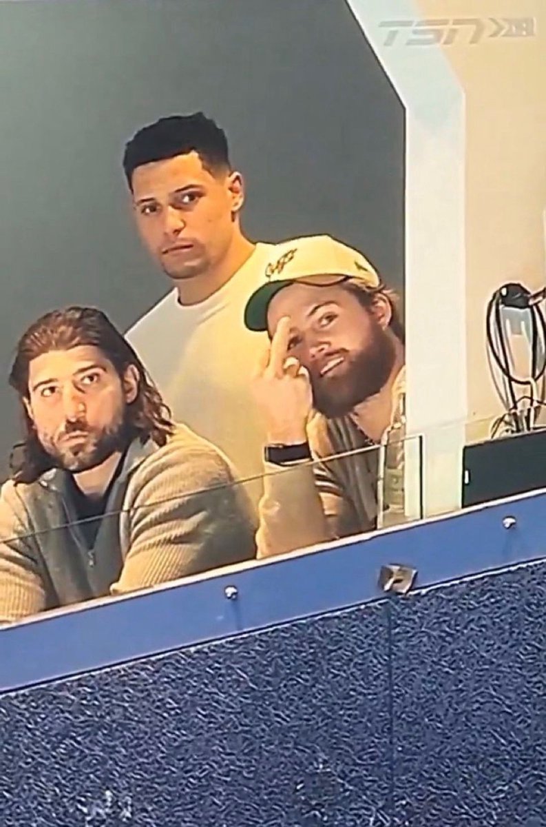 reporterchris's tweet image. The NHL is looking at this William Nylander incident, per sources. It's possible the #leafs forward will face punishment for flipping the middle finger at the broadcast camera during today's game. 

Nylander has since apologized, calling it a "moment of frustration."