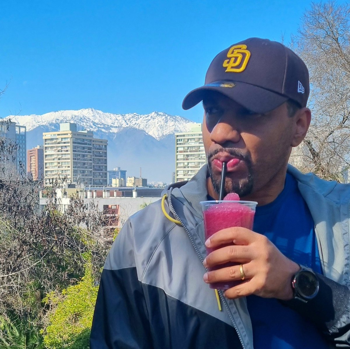 Pregador Luo-APC16 tweet media