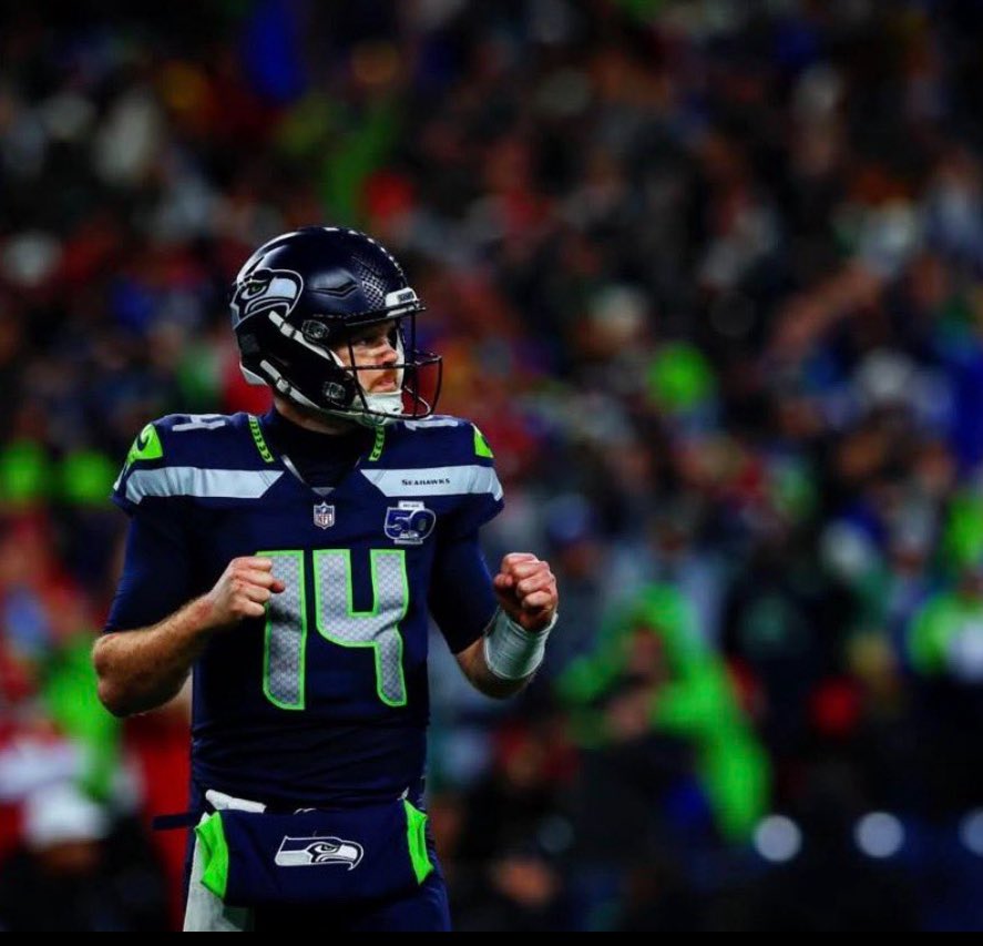 new_era72's tweet image. Respect my fucking QB1 Sam Darnold