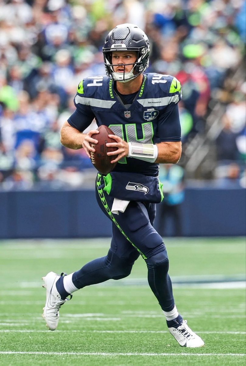 RGIII's tweet image. Sam Darnold made it to a Super Bowl before Josh Allen, Lamar Jackson, Justin Herbert, Dak Prescott, Baker Mayfield and Trevor Lawrence.