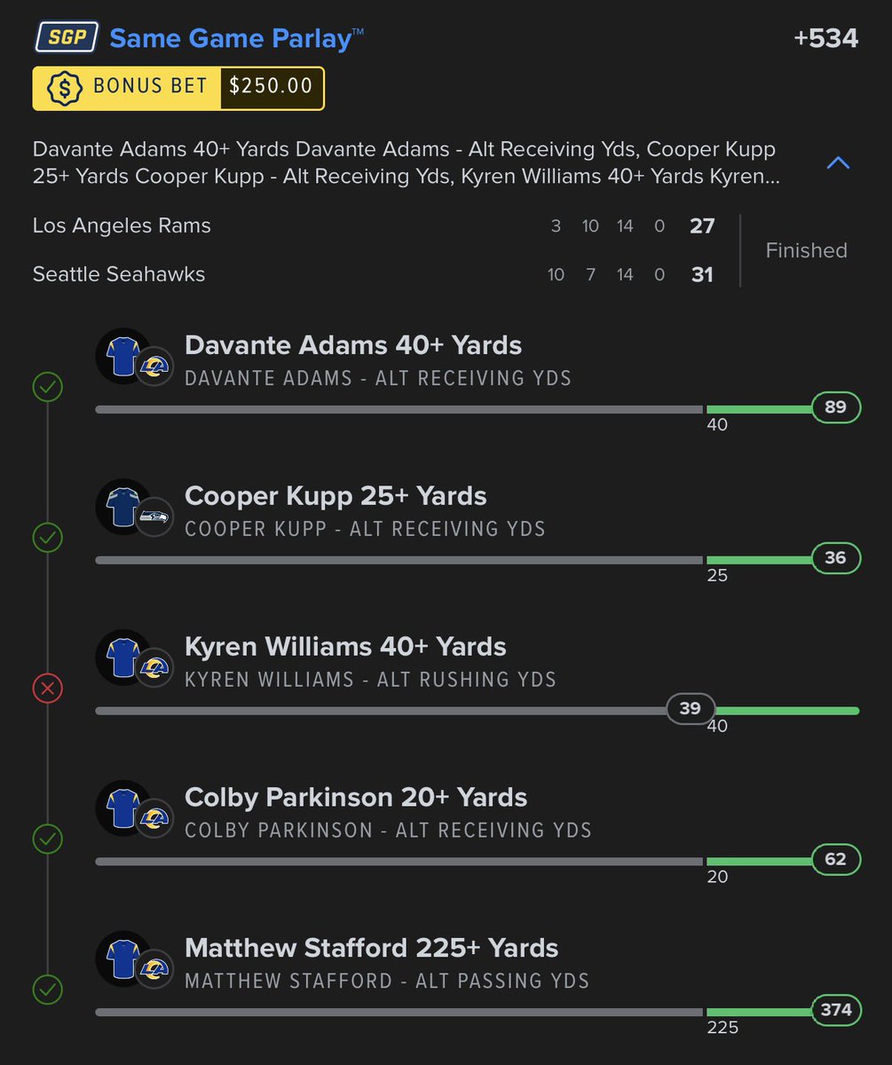SportsLayDown tweet media