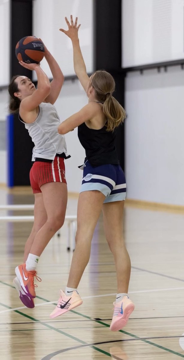 Grace Bell tweet media