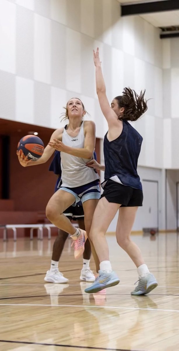 Grace Bell tweet media