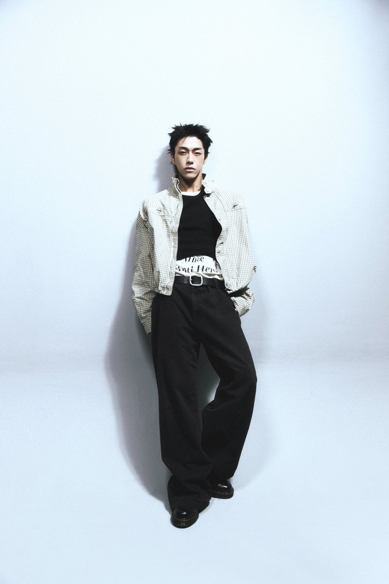 MODYSSEYWORLD's tweet image. MODYSSEY (모디세이) 
Official Profile

#ROWAN #로완 

#MODYSSEY #모디세이