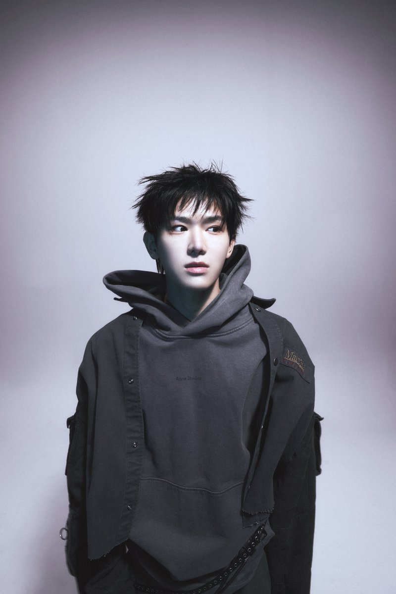 MODYSSEYWORLD's tweet image. MODYSSEY (모디세이) 
Official Profile

#YICHEN #이첸 

#MODYSSEY #모디세이