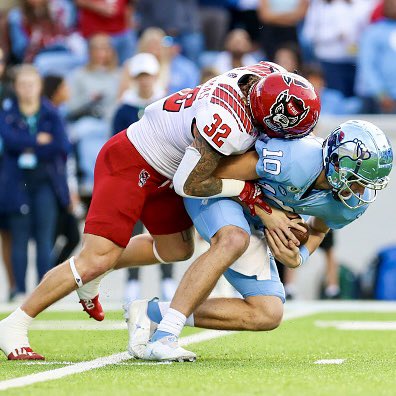 Former NC State LB Drake Thomas will play against former UNC Drake Maye in the Super Bowl.

The last time Thomas and Maye faced off ended like this…

247sports.com/college/north-…