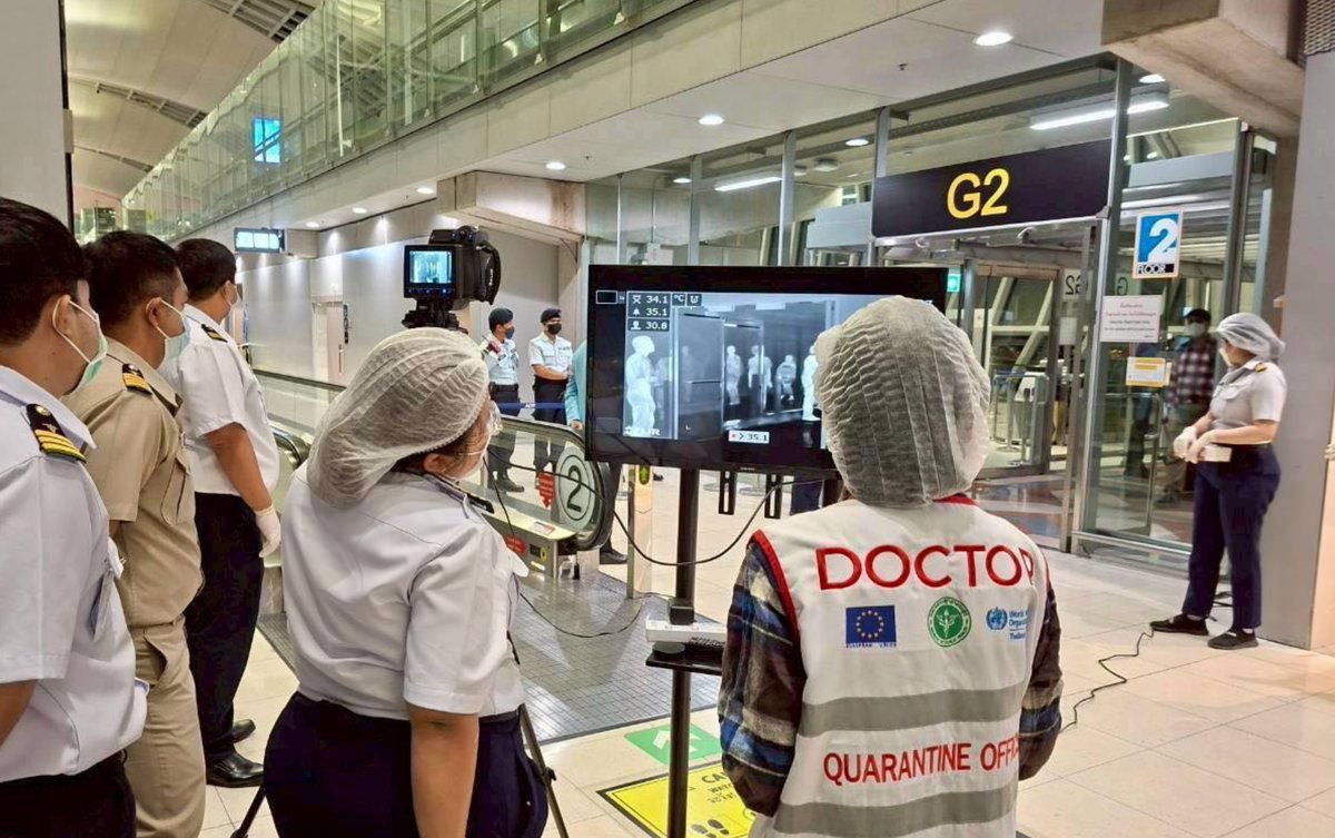 尼帕病毒还是很可怕的，泰国素万那普机场和廊曼机场已经开始对来自印度西孟加拉邦的旅客进行筛查，以监测与防控尼帕病毒的传播🧐🥸  尼帕的可怕之处在于极高的个案病死率，新冠肺炎的死亡率通常在1%左右，而尼帕病毒的死亡率高达40%至75%～ 它不仅攻击肺部引发肺炎，更致命 ...