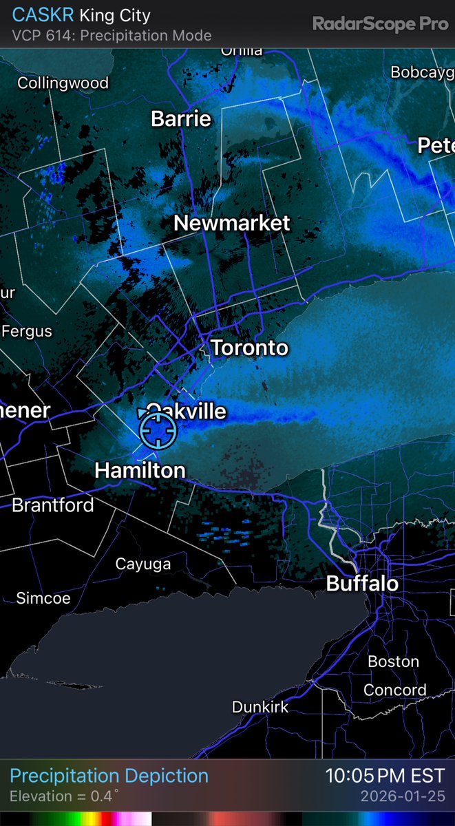 It’s an absolute whiteout in Burlington right now. Might be the heaviest snowfall rates of the day so far #onstorm #ONwx