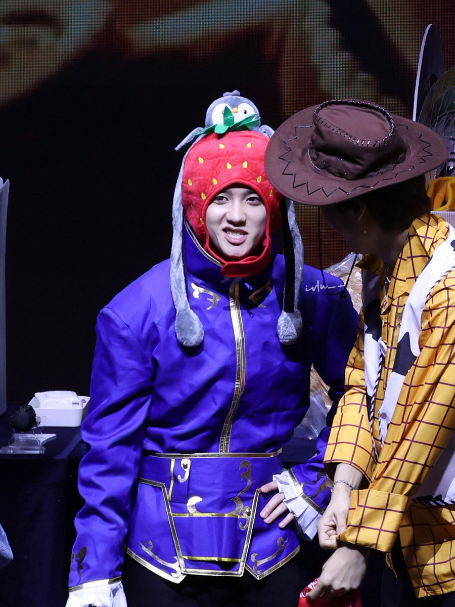 iv ″̮ ″̮ ″̮ tweet media