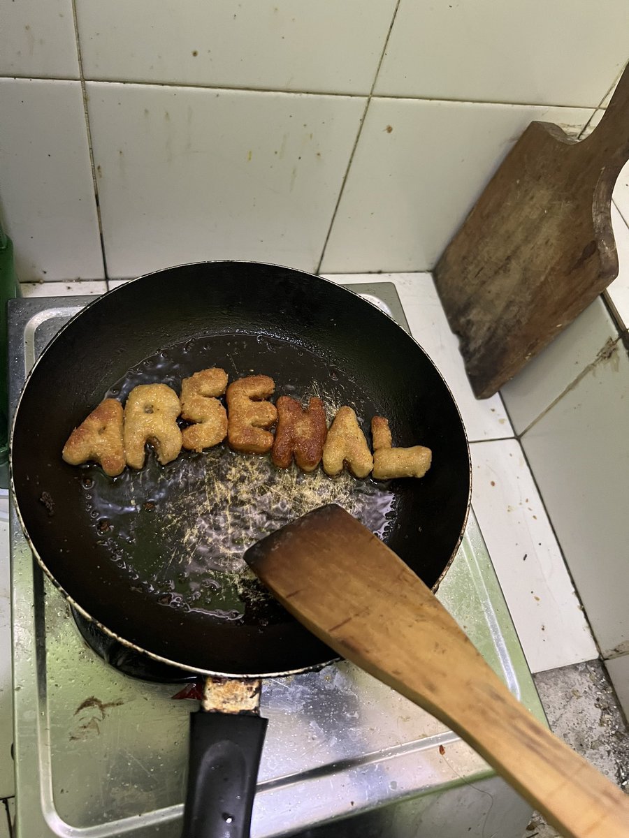 Dearlyapril's tweet image. enih kak