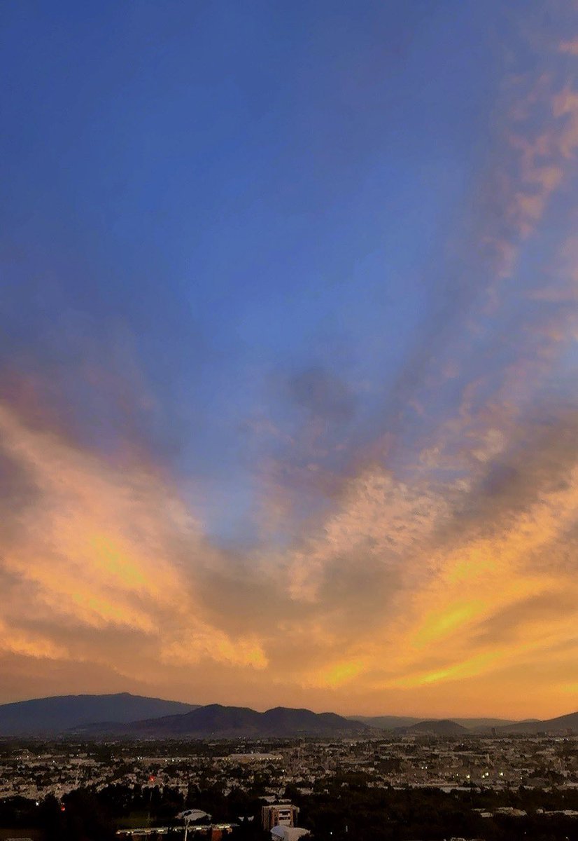 UltraCoachPepe's tweet photo. Atardeceres mágicos @webcamsdemexico https://t.co/5RfOjtb4Zs