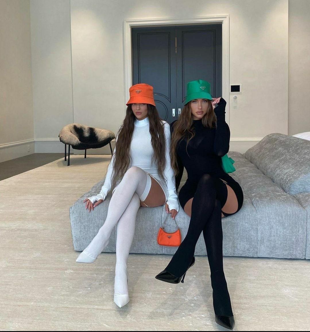 saintpartys's tweet image. they were tearing shit up