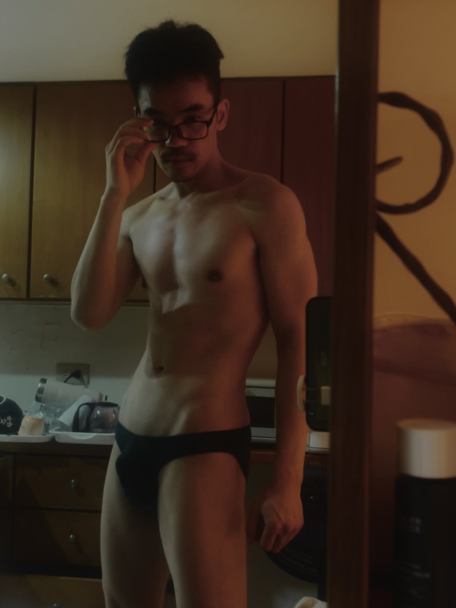 glook1069 tweet media