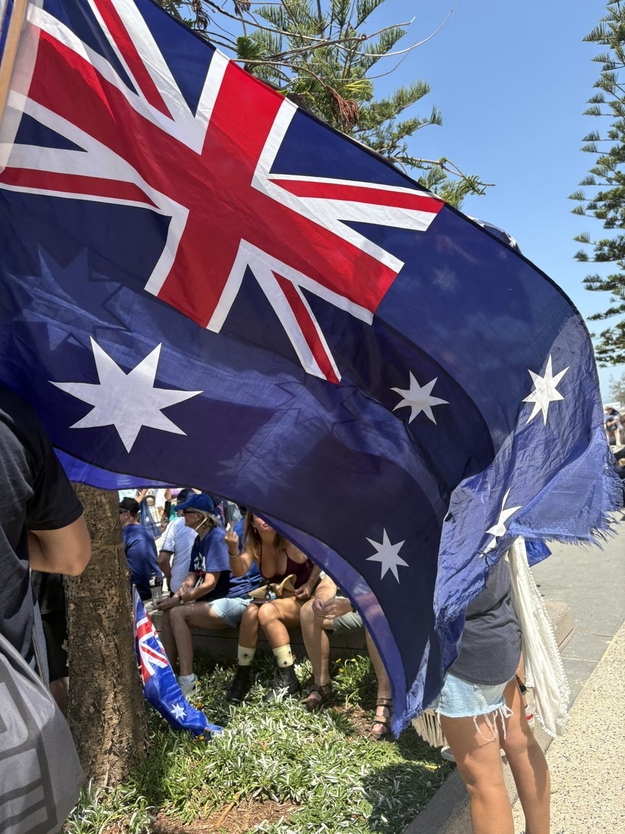 MysticTomes's tweet photo. @GreenLeftOnline Zero aboriginals, only a handful under 30. Australia Day will live on and patriots will win! https://t.co/7jXnGHa4h4