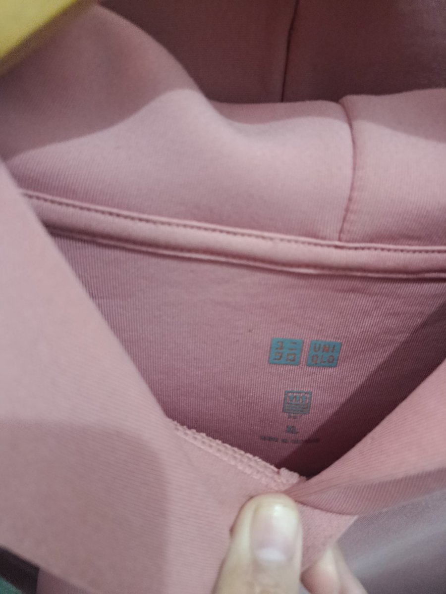 zelzellas tweet media