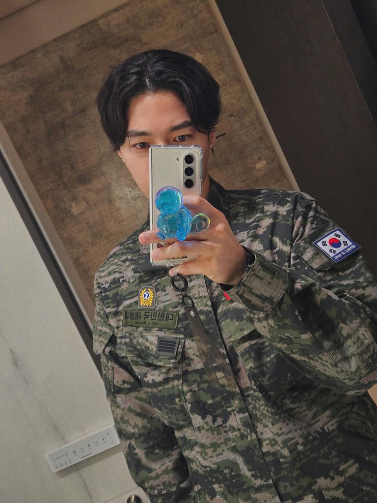 꼬공👑 tweet media