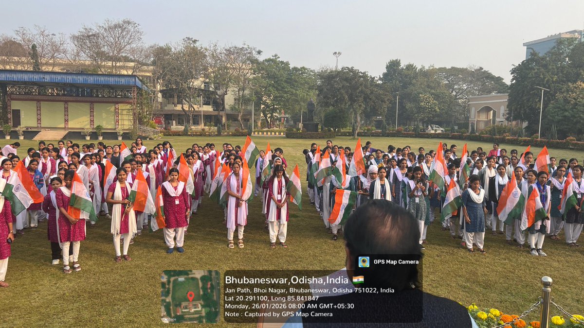 RDWUniversity's tweet photo. Rama Devi Women's University, Bhubaneswar, celebrated the 77th Republic Day with great enthusiasm, hoisting the national flag and reaffirming commitment to the Constitution of India 🇮🇳 #VandeMataram150 #RepublicDay #RDWU https://t.co/i6ovbT9T4w