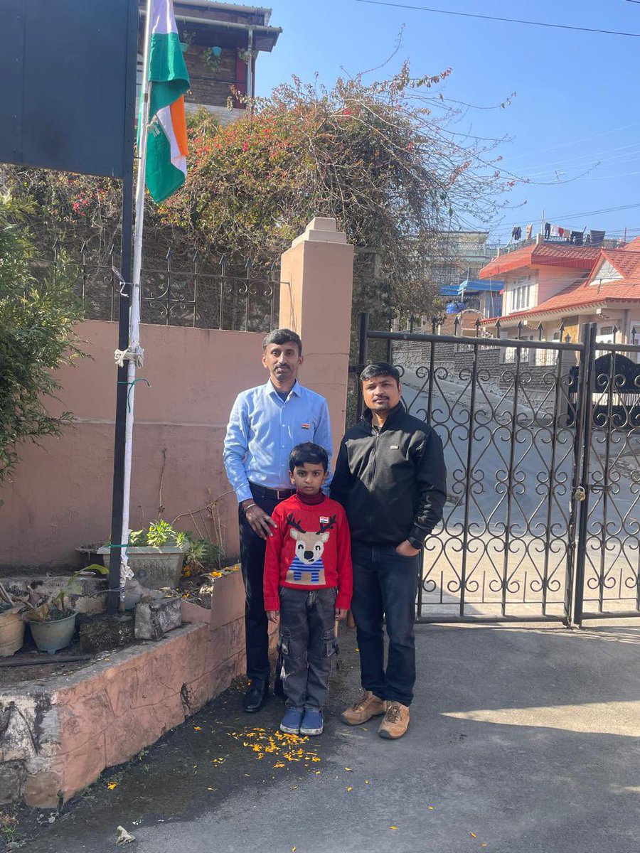 CIPMCMEG's tweet photo. CIPMC Shillong marked the occasion of 77th Republic Day on 26 January with the unfurling of the National Flag at the office compound, celebrating the spirit of unity, democracy, and constitutional values.
#RepublicDay#CIPMCShillong #JaiHind #IndianConstitution @AgriGoI @PPAIndia https://t.co/Zjv5pHkDmV