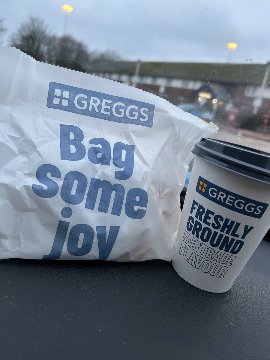 AJAtherton's tweet photo. @GreggsOfficial back in the game… M62 Birch, great service and all set for the commute! 🥓 ☕️ 🚙 https://t.co/uZxdnZR1uQ