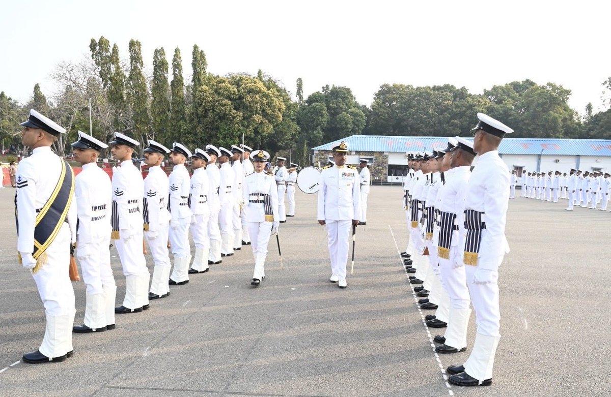 INS Chilka tweet media