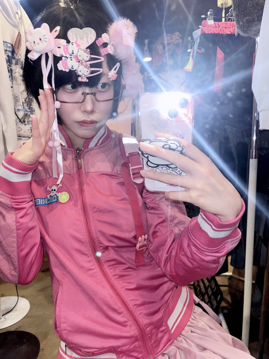 USED Dickies ぴんくおジャージ 店頭 おツーハン ありまつ🎶