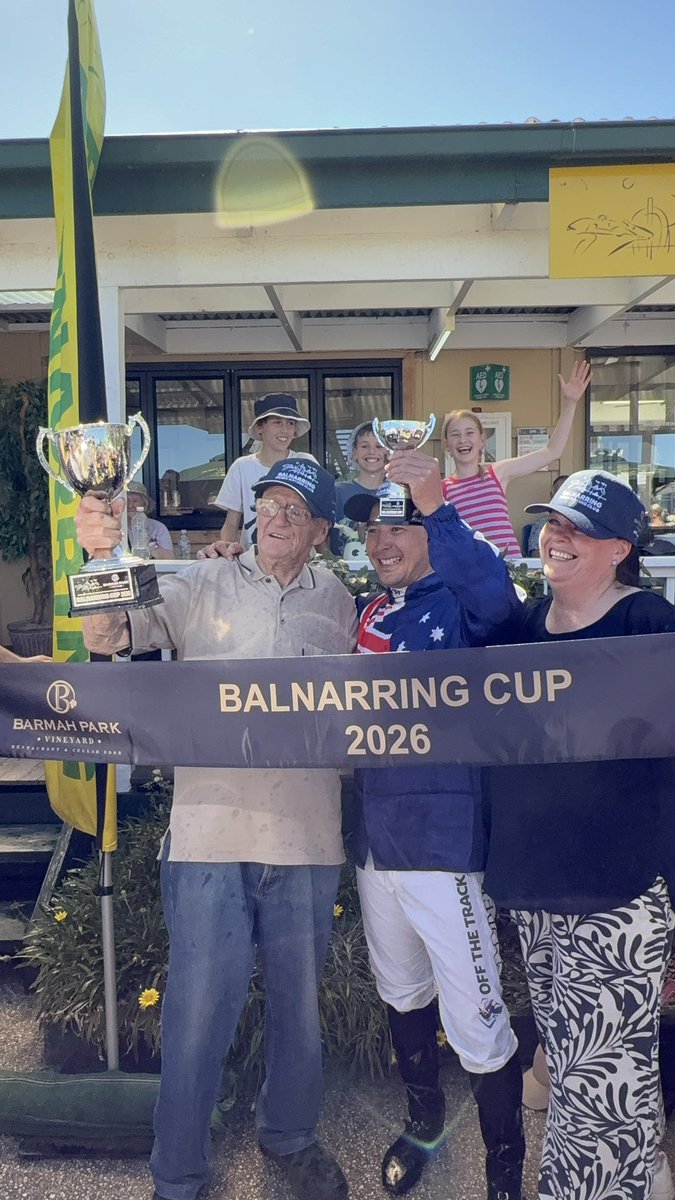 Country Racing tweet media