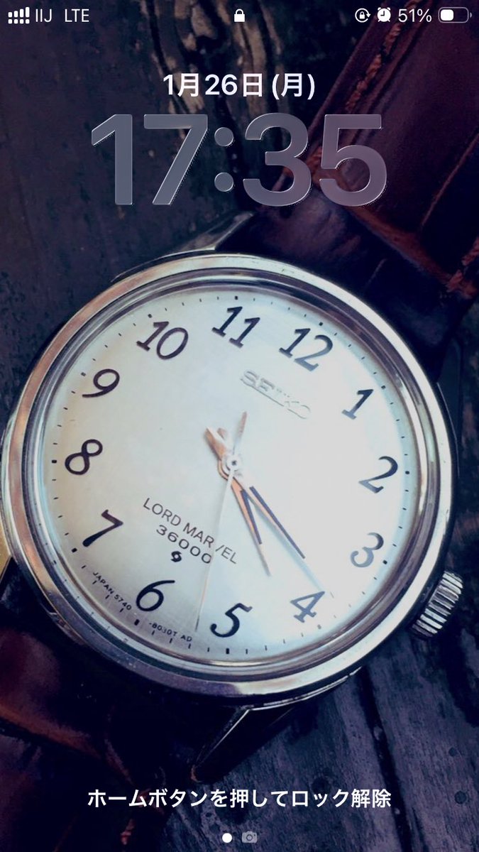 スマホの画面にノイズ入るようになっちゃった