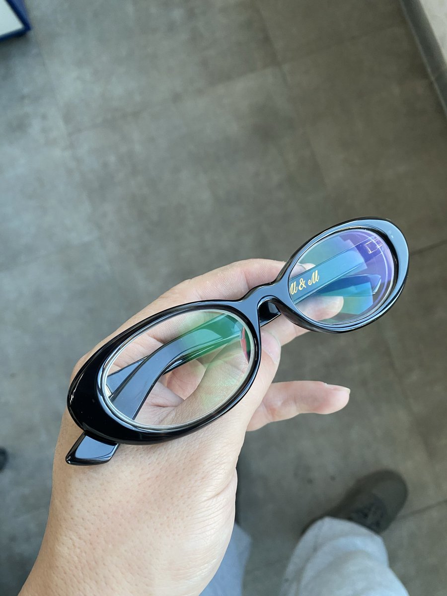 Хаппи👓 tweet media