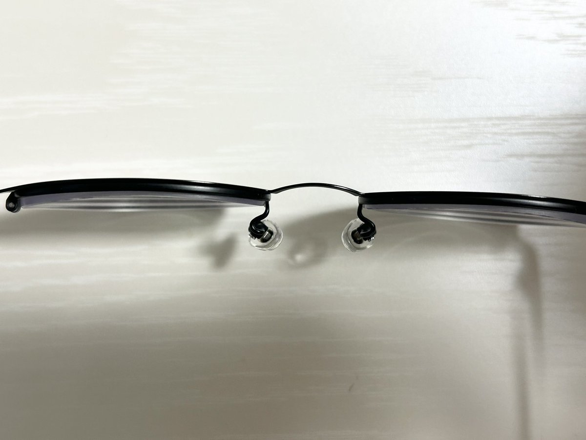 薄型レンズにしてもこれなので薄型とは？ってなりますね😂