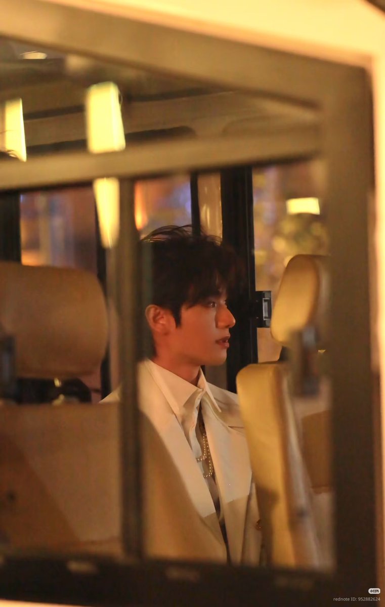 26.01.2026 | Fansite update

NNINE RAYLI 30THANNIVERSARY
#GQCx瑞丽30周年

#นายท่านกรชิต #GaoQingchen #高卿尘 #Nine

cr. 热美式不加冰