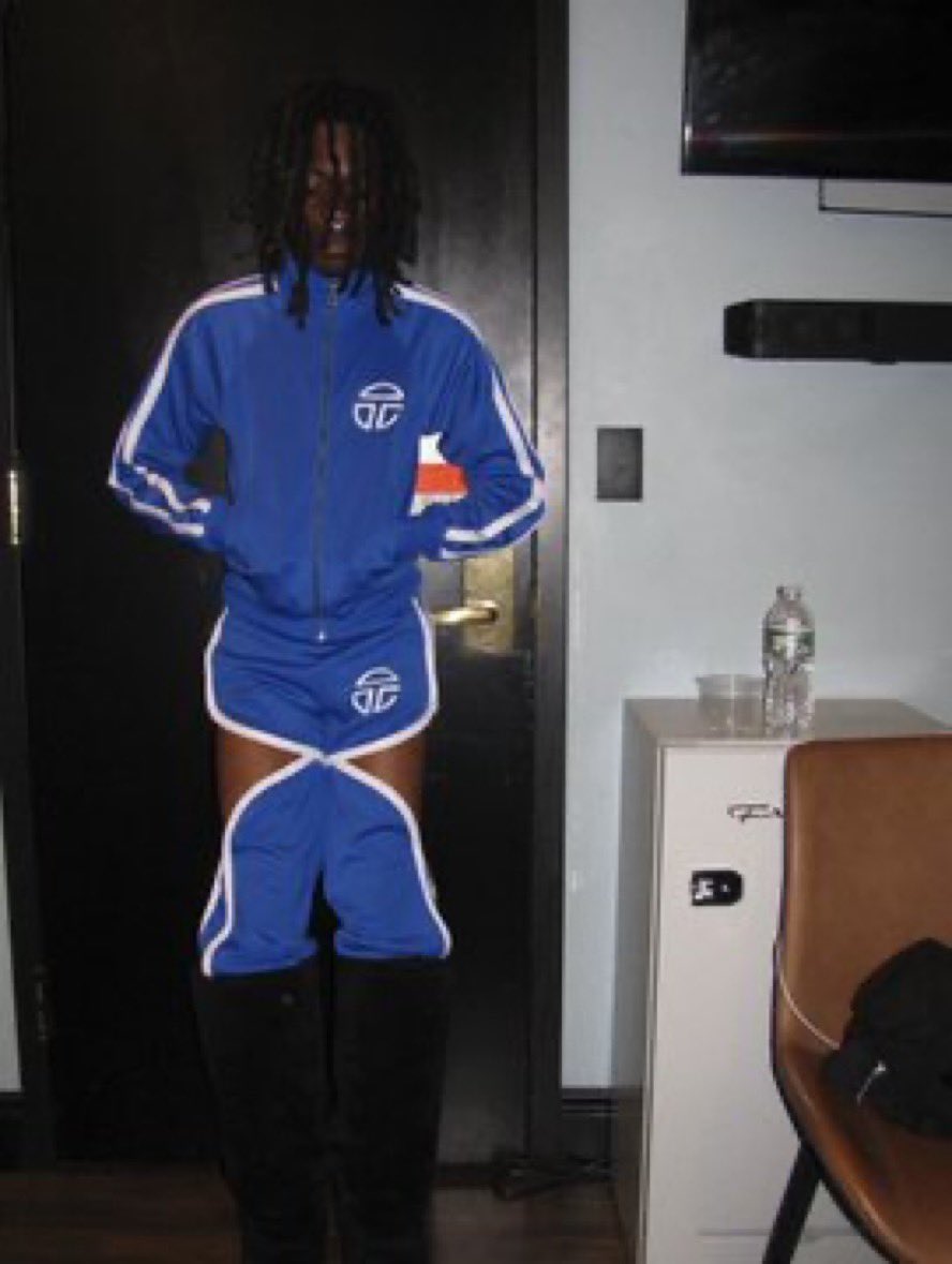 Trash Fit Pics tweet media