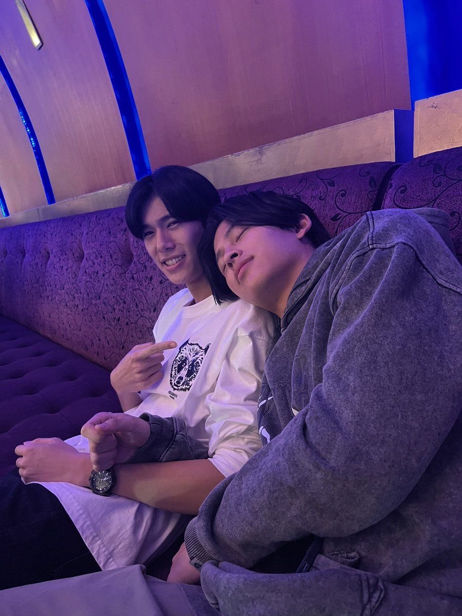 cutieminxn's tweet image. บางทีพี่ก็แอบตกใจบางทีว่ารูปปอนด์ภูวินบางรูปมันจริงมั้ย มันเคยเกิดขึ้นจริงเหรอ แต่ป้าอยากเห็นอีกขออีกได้มั้ย เกิดไม่ทันอะขอฉบับอัพเดต