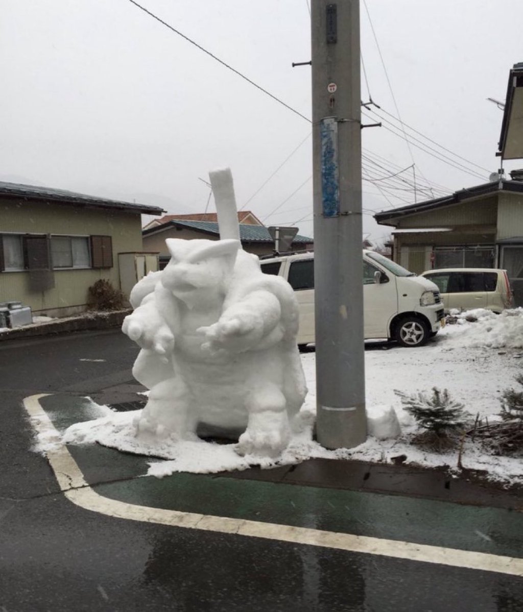 北海道旅行きたら野生のカメックスいて草