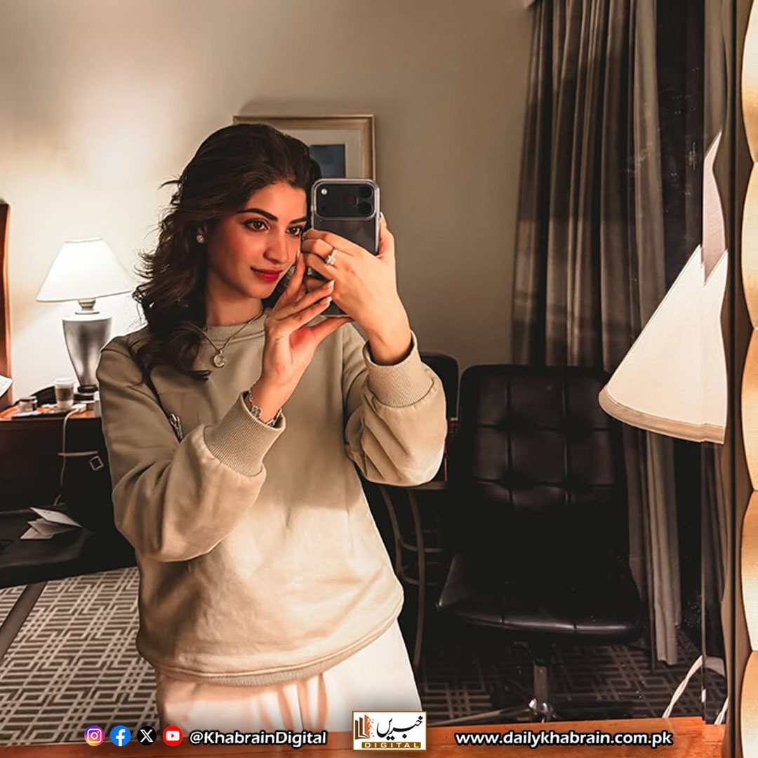 daily_khabrain's tweet image. Kinza Hashmi

#khabraindigital 
#KinzaHashmi #KinzaHashmiFashion #KinzaStyle #CelebrityFashion #PakistaniFashion #DesiStyle #FashionIcon #ElegantLooks #StarStyle #OOTD #StyleInspo #PakCeleb