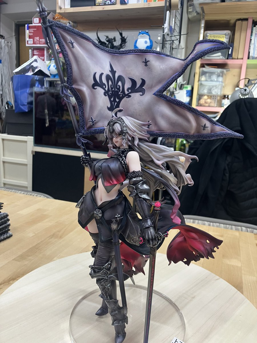 前作に続きkoko先生(@koko_0316a )のイラストでジャンヌ・オルタを作り