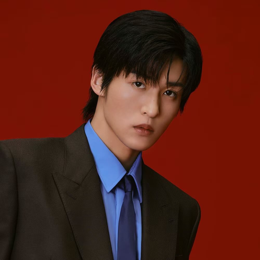 Amazon予約開始】 2月6日発売「Precious 3月号」 □Special Interview