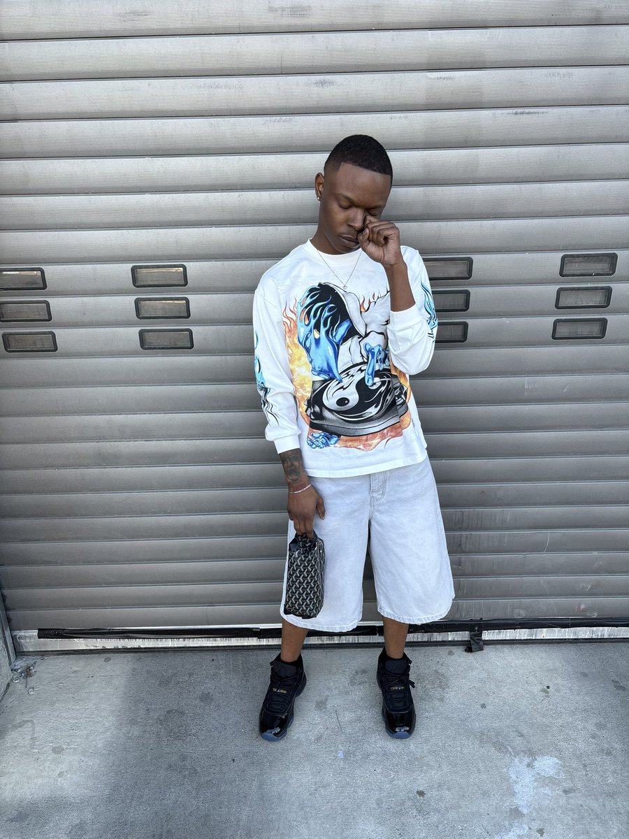 eddieekane's tweet photo. 0125 https://t.co/43F5csUP5s